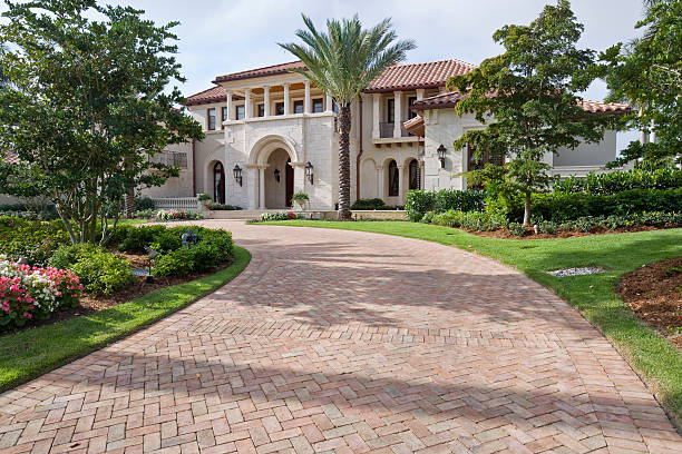 Best Driveway Pavers Near Me  in Fort Madison, IA
