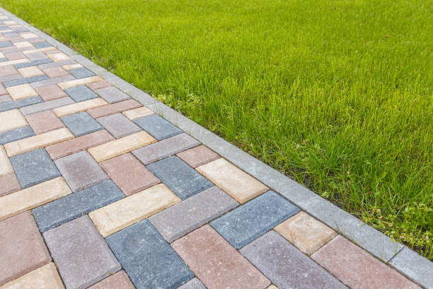 Best Driveway Paving Contractor  in Fort Madison, IA